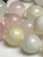 collana-girocollo-con-pietre-dure-selezionate