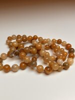 collana-con-pietre-dure-di-giada-varie-sfumature-di-giallo