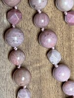 collana-con-pietre-dure-di-rodonite