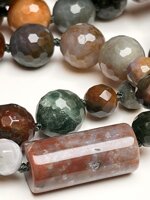 collana-con-pietre-dure-di-agata-indiana