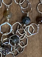 collana-con-pietre-dure-di-agata-e-catenella-in-acciaio