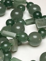 collana-con-pietre-dure-di-avventurina-verde