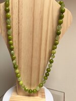 collana-con-pietre-dure-di-peridoto