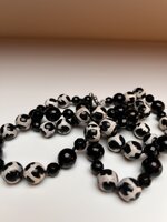 collana-con-pietre-dure-di-onice-e-pietra-tibetana