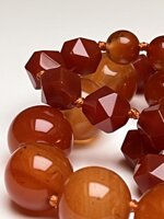 collana-con-pietre-dure-di-corniola