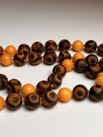 collana-con-pietre-dure-di-agata-tibetana-e-calcedonio-gialloarancio