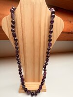 collana-con-pietre-dure-di-ametista-sferiche-e-rettangolari