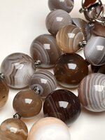 collana-con-pietre-dure-di-alta-qualita-di-agata-botswana