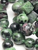 collana-con-pietre-dure-di-rubino-zoisite