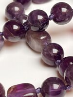 collana-con-pietre-dure-di-ametista-sferiche-e-rettangolari