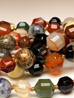 collana-con-pietre-dure-di-agata-82cm