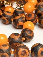 collana-con-pietre-dure-di-agata-tibetana-e-calcedonio-gialloarancio