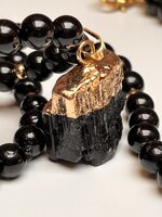 collana-con-pietre-dure-di-tormalina-nera