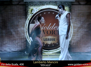 sotto%20casa%20andrea%20stronati%20golden%20voice%20league.mp4.00_02_51_10.immagine009.jpeg