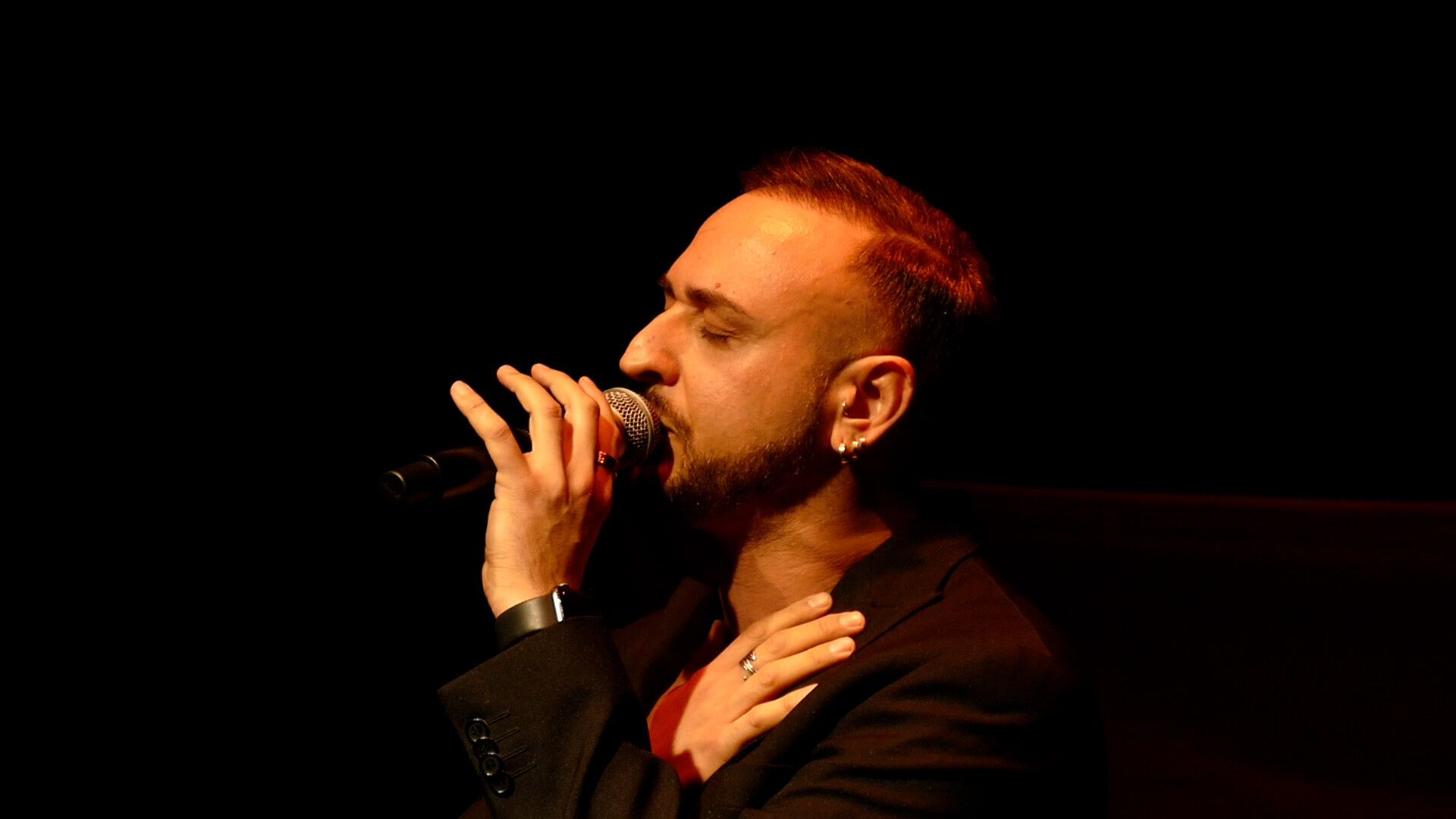 emanuele-tomassetti--3-golden-voice-league-concorso-di-canto-a-roma.jpeg emanuele-tomassetti--3-golden-voice-league-concorso-di-canto-a-roma.jpeg