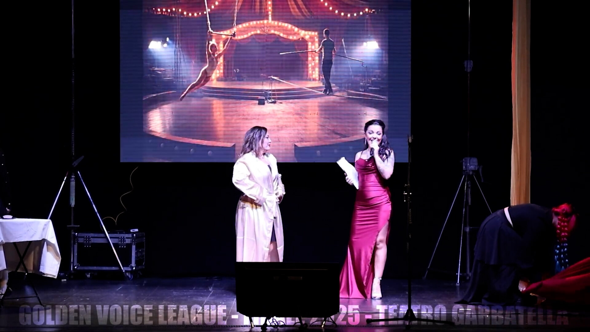 02-manuela-zeppi-medley-aguilera-golden-voice-league.mp4.00_00_05_14.immagine001---copia.jpeg