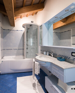 eyJpdCI6IiJ9 eyJpdCI6IiJ9