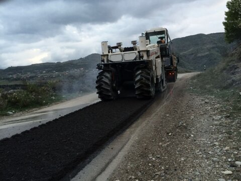 f06944d8-6edc-4d21-8b84-977d929b262c f06944d8-6edc-4d21-8b84-977d929b262c