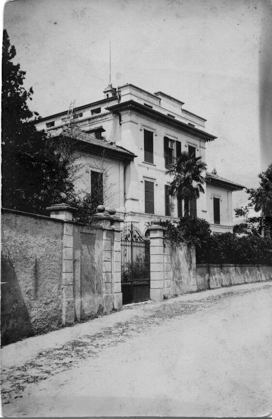 99307498-4850-4273-a142-01b6dfa991dc