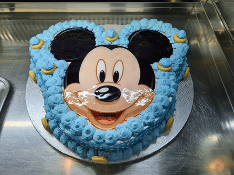 Torta personalizzata artigianale realizzata su misura dalla Pasticceria Di Giorgi