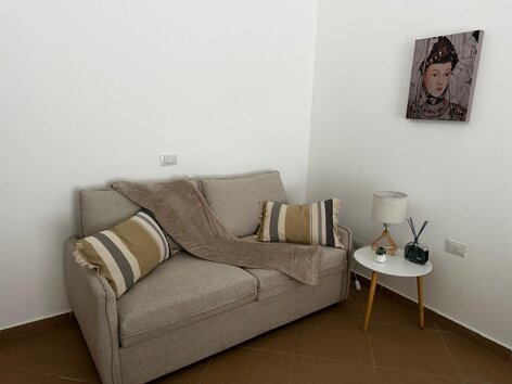 divano 123.jpeg divano 123.jpeg