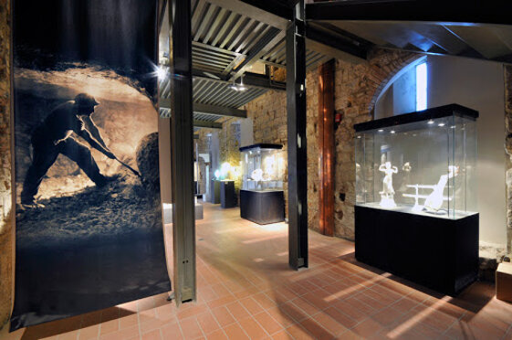 b97440ce-3493-405e-a9db-3f7e83a7bed5 b97440ce-3493-405e-a9db-3f7e83a7bed5