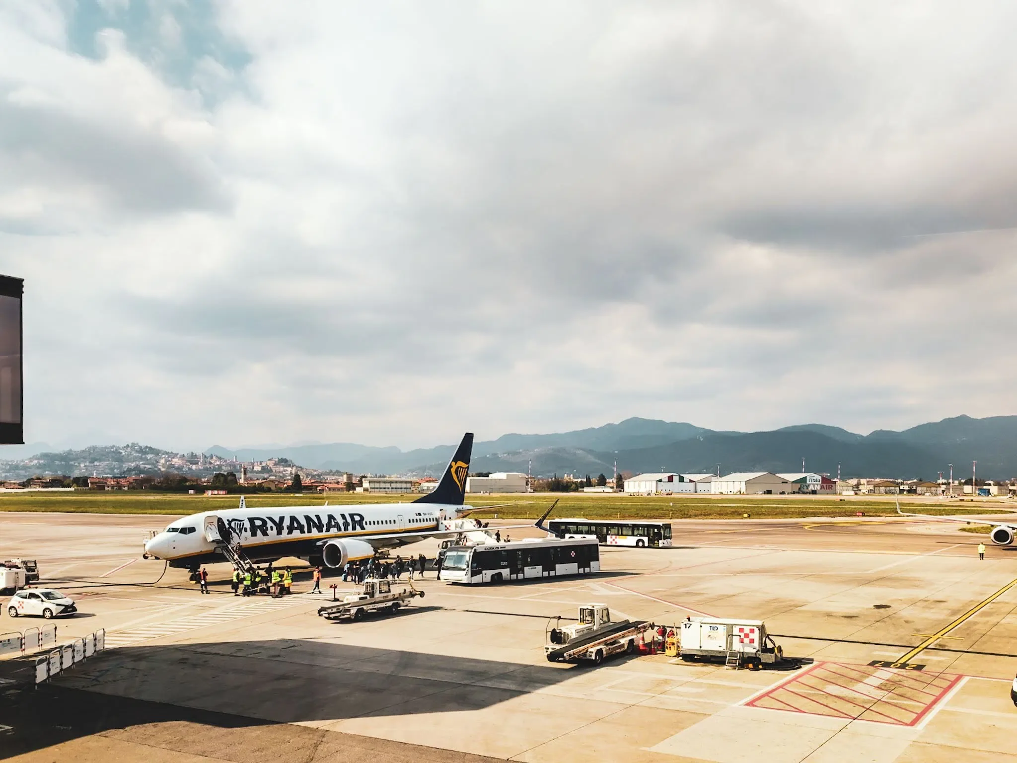 Hogyan jutsz el a repülőtérről Bergamóba?