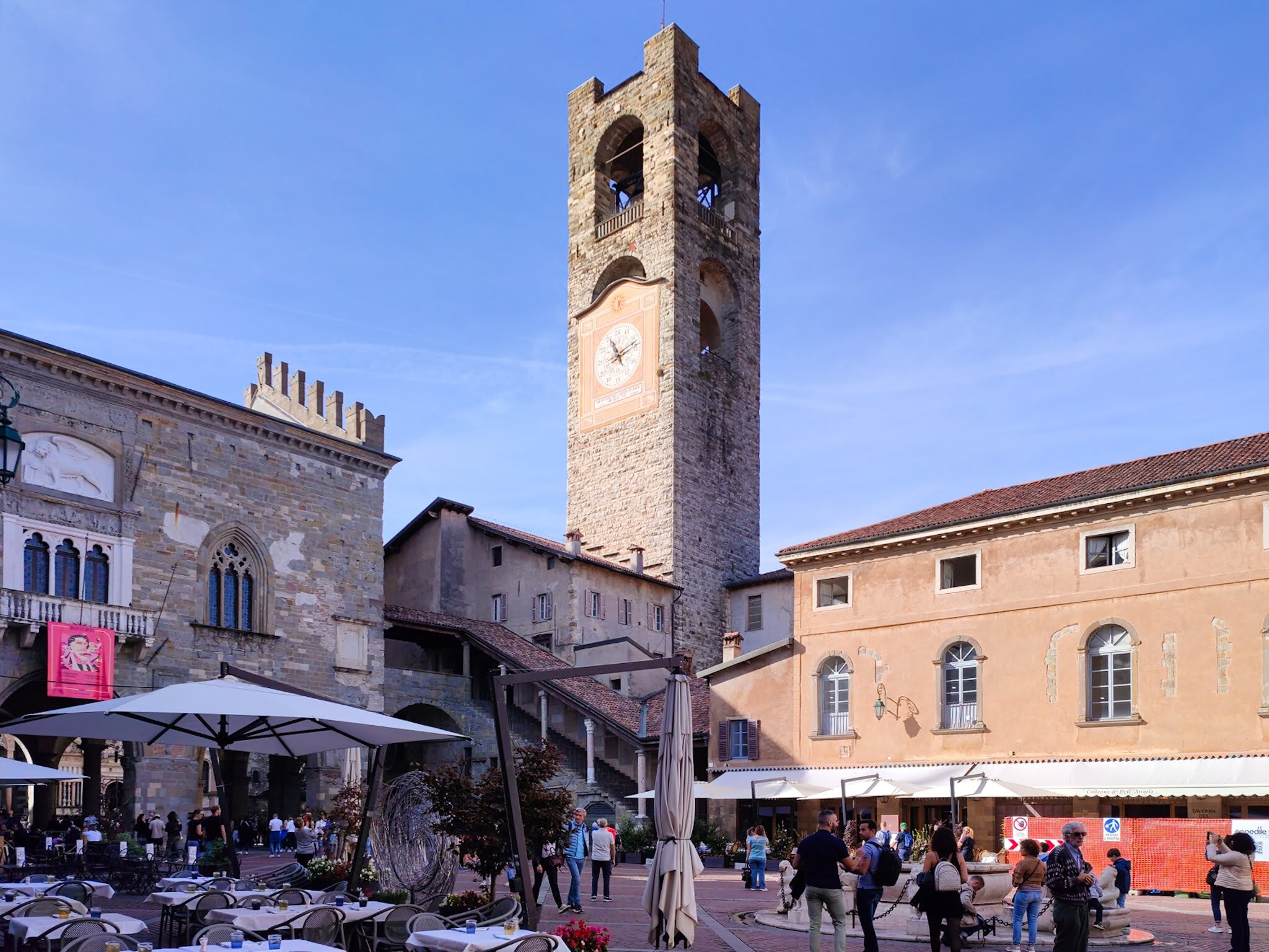 Piazza Vecchia - az óváros szíve