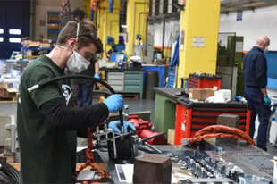 8af4e5e9-0a3e-491e-9622-6ae1b405e125 8af4e5e9-0a3e-491e-9622-6ae1b405e125