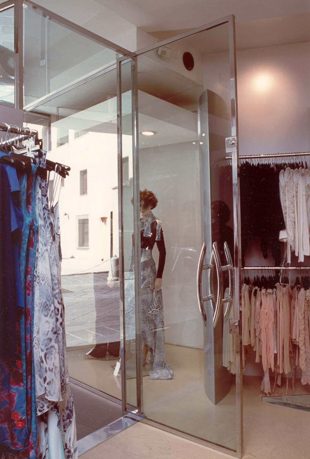 c56f2c54-bec8-41f7-b52c-1b3aa8500a15