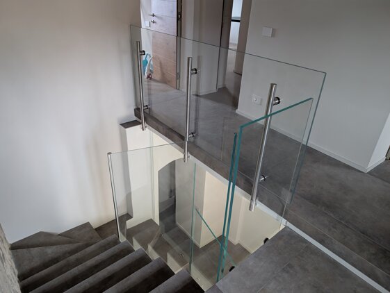 315f47f4-18f4-4b66-aef0-1637485dc6f2