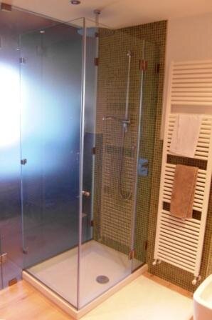 e7712d35-3d7d-4bfe-aacb-8cb27857421e