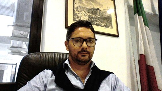 foto marco sito ultima.jpeg foto marco sito ultima.jpeg