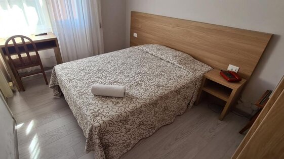 d579fe30-4514-4df3-beaa-d4ccf671201e d579fe30-4514-4df3-beaa-d4ccf671201e