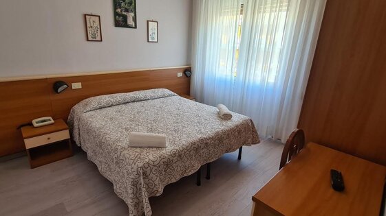 5818931e-639e-46b4-b82b-aff5526f7103 5818931e-639e-46b4-b82b-aff5526f7103