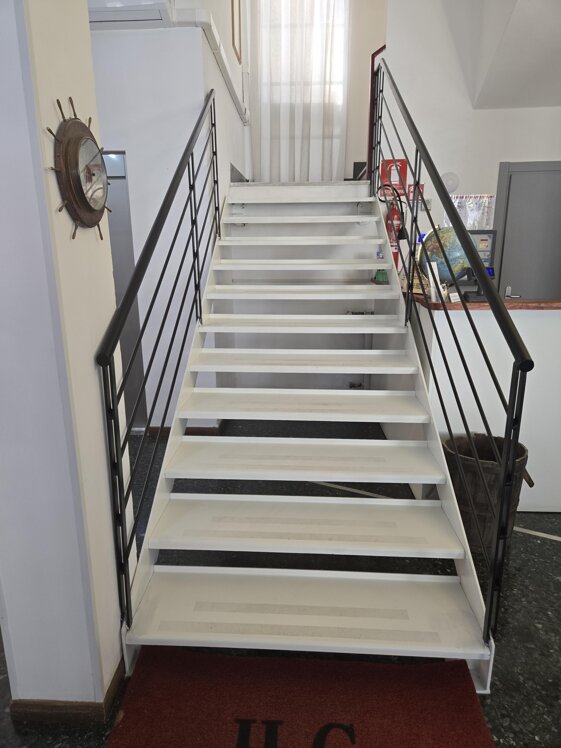 a5271c88-90c3-44bf-81b7-9e2c146b9840 a5271c88-90c3-44bf-81b7-9e2c146b9840