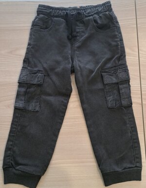 pantaloni-cargo-in-velluto-e-gabardine