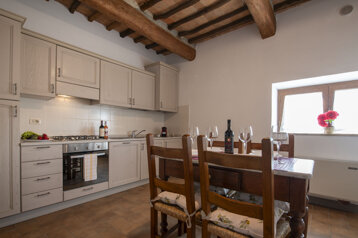 e606d2b7-a04a-4910-9336-2c0d90ab7447