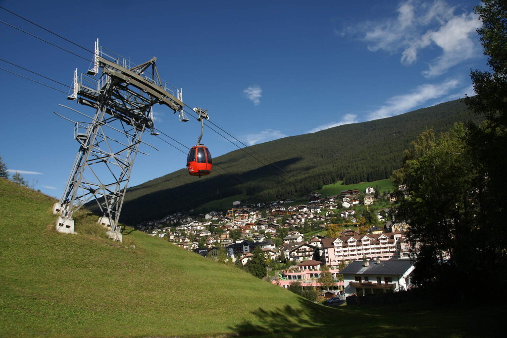 5b56bd2a-dfca-4f5c-9e11-925f833dcc2e 5b56bd2a-dfca-4f5c-9e11-925f833dcc2e