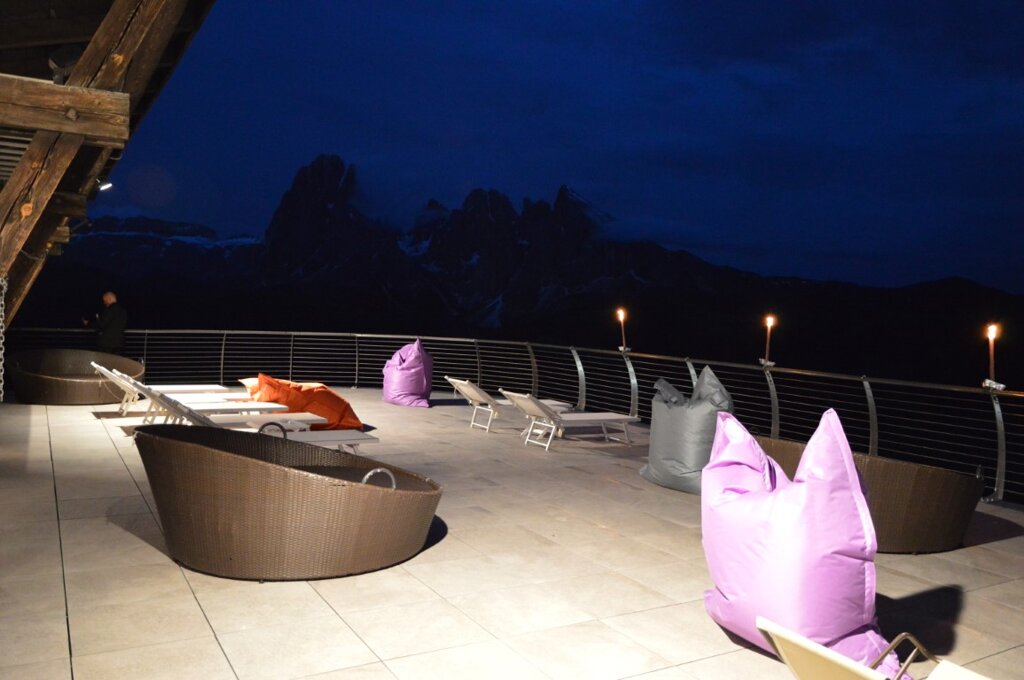 eyJpdCI6IiJ9 eyJpdCI6IiJ9