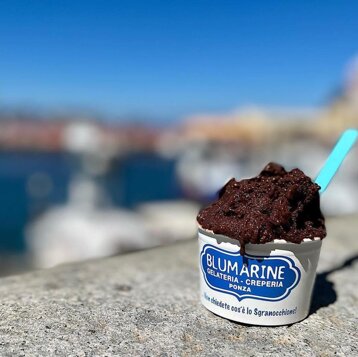 a87f91ed-1a07-41bc-bec9-a0120c2d9f1b