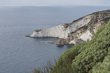 3096e933-df9f-463c-b9f6-60e20b9a820c