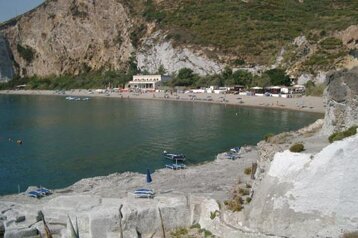 a02e49e0-8c49-413e-9c60-de42c6bdc21a