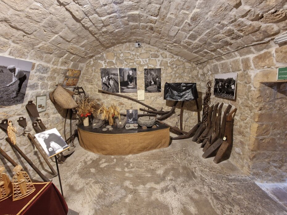 1be03386-d112-4a82-8946-34486877cf98