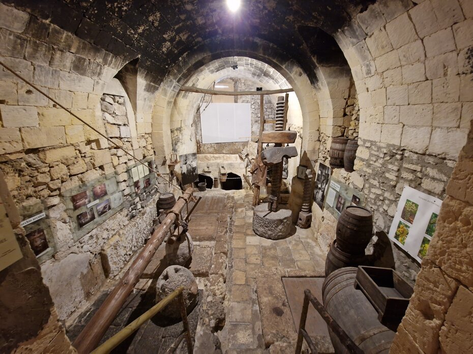 d511110f-7726-40de-9bda-fcf9b6ab476c