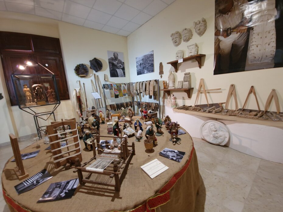 f3fde219-1b94-4075-9b9f-4e0a75b8ffe2