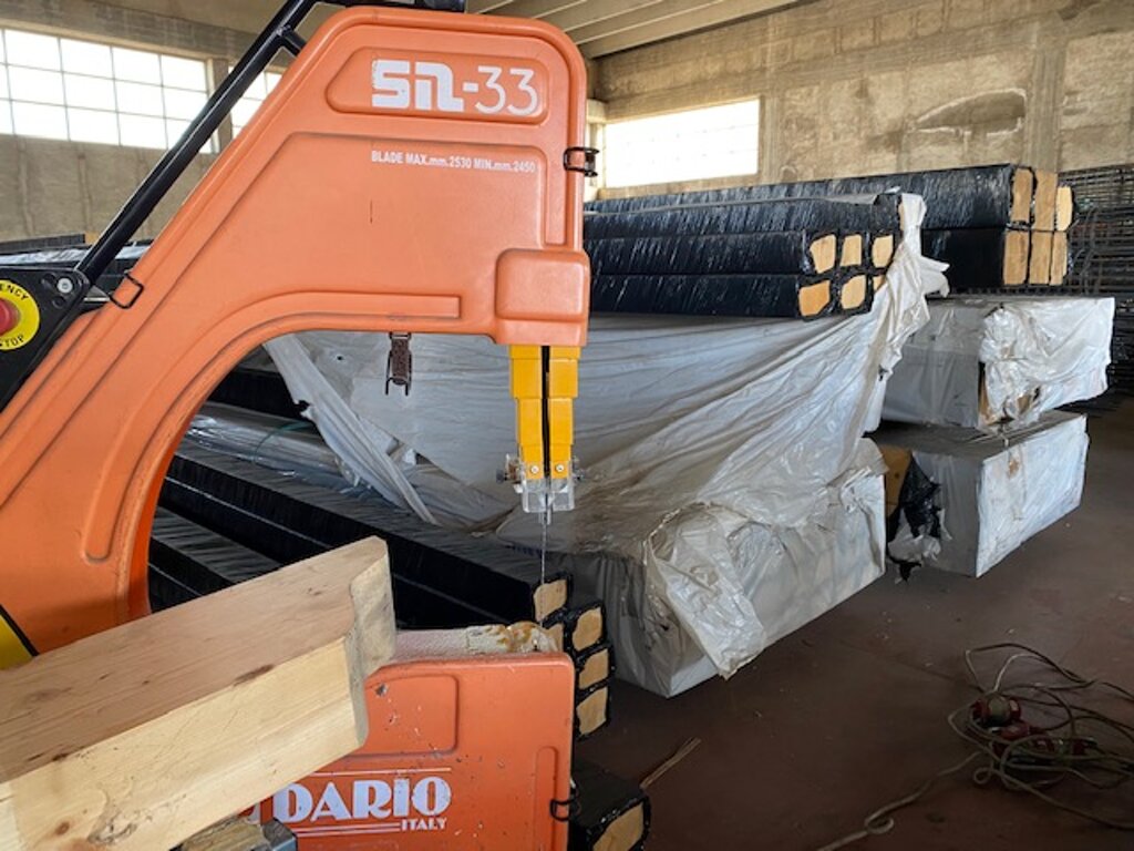LAVORAZIONE LEGNO LAMELLARE