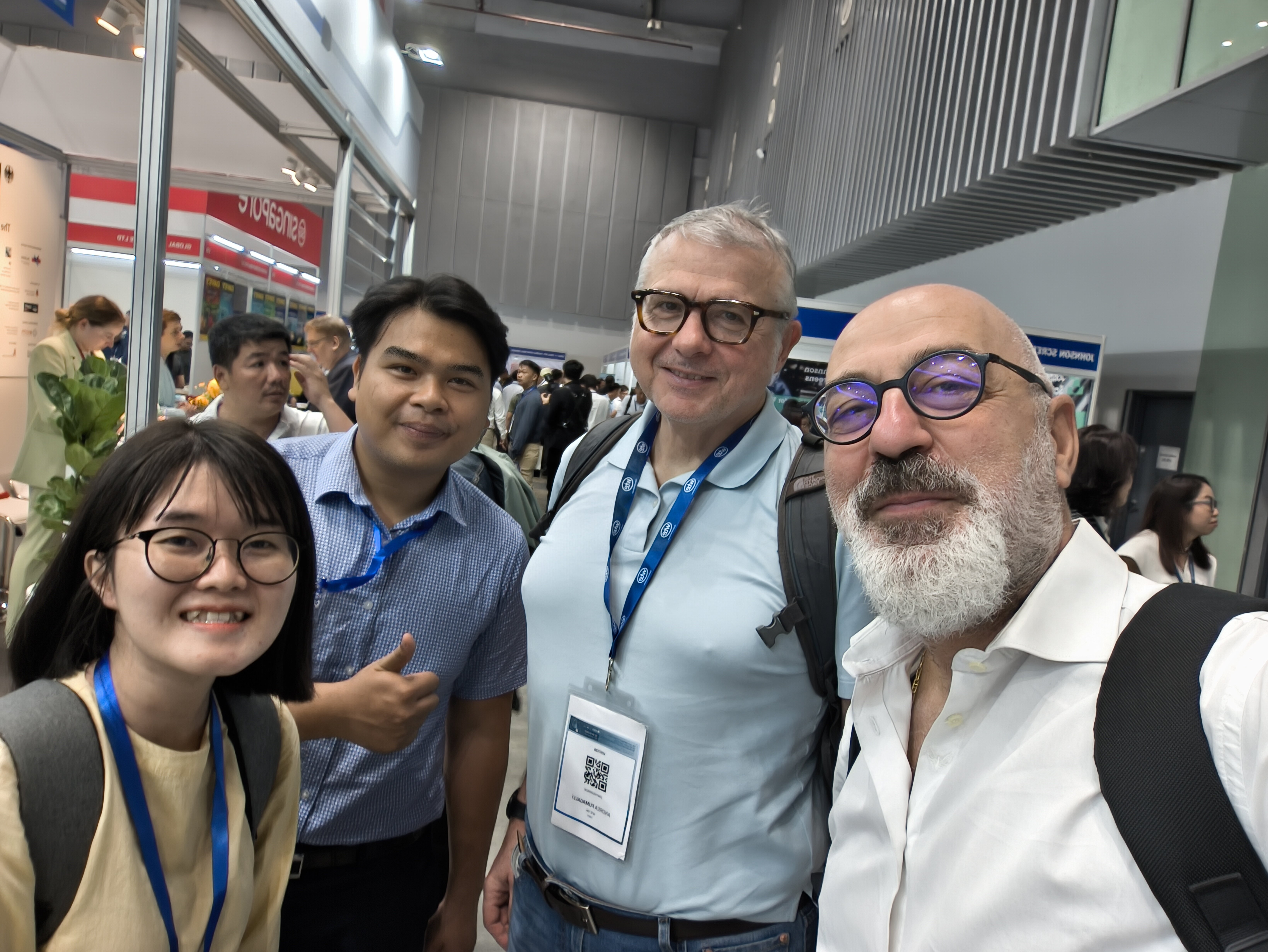 AdMaiora delegation in Vietnam