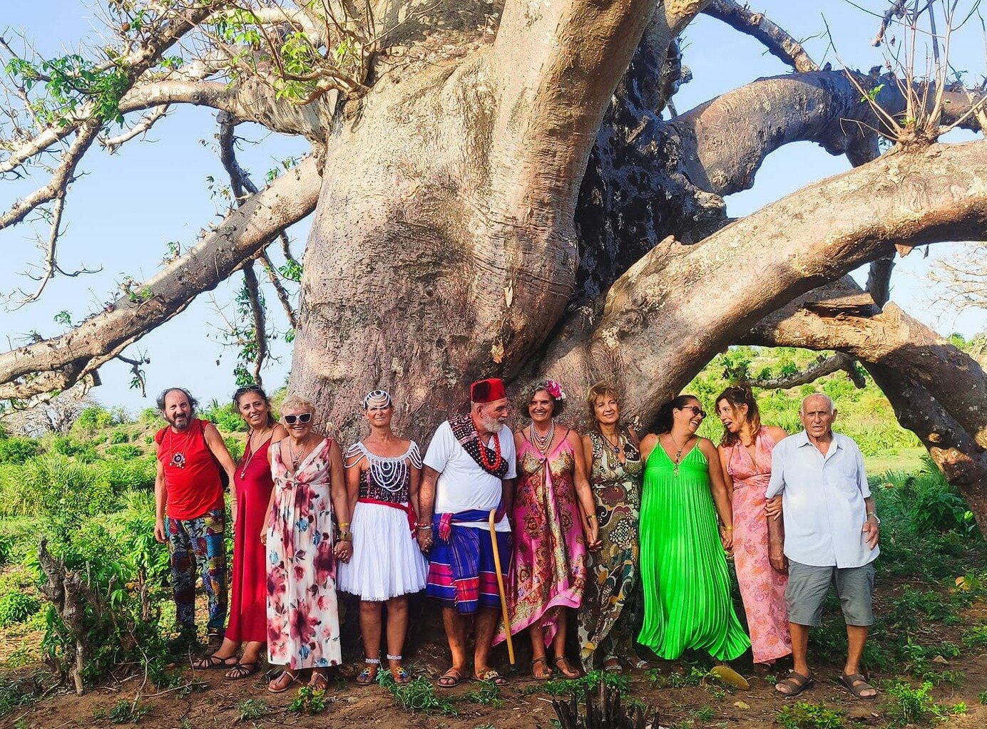 Kenya - il grande Baobab nei pressi del villaggio di Gaaleni