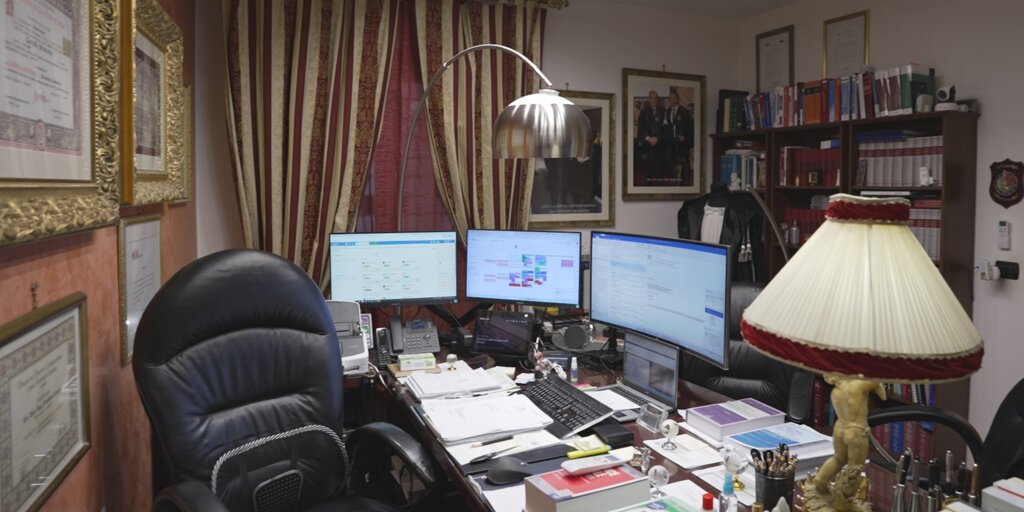 - Avvocati e Commercialisti - Avvocati e Commercialisti